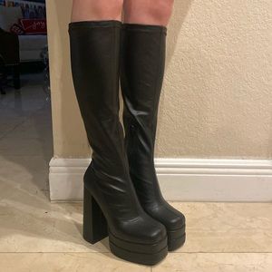 Women’s knee high platform boots
